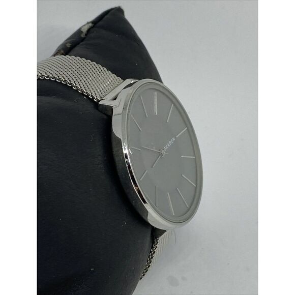 Skagen SKW2691 Women's Silver Stainless Steel Analog Dial Quartz Watch EY887 - Picture 5 of 12